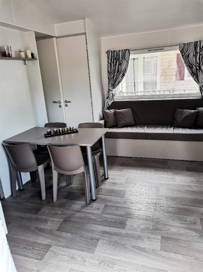 Camping Valras Climatise Hotel Sérignan Kültér fotó